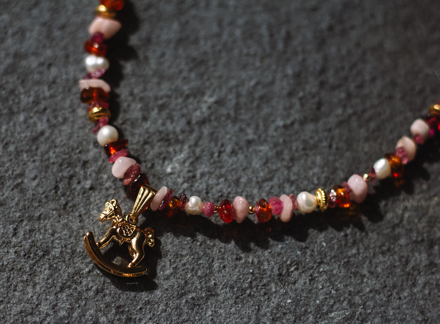 Rocking Horse Choker