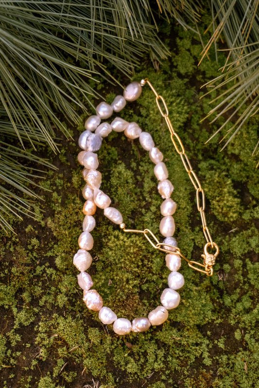 Baroque Pearl Choker