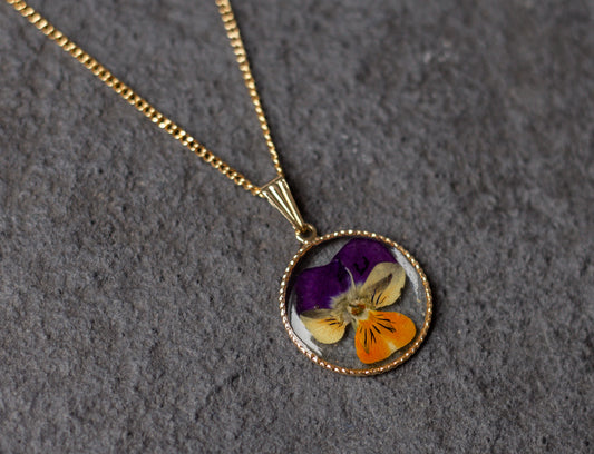Violet Flowercharm