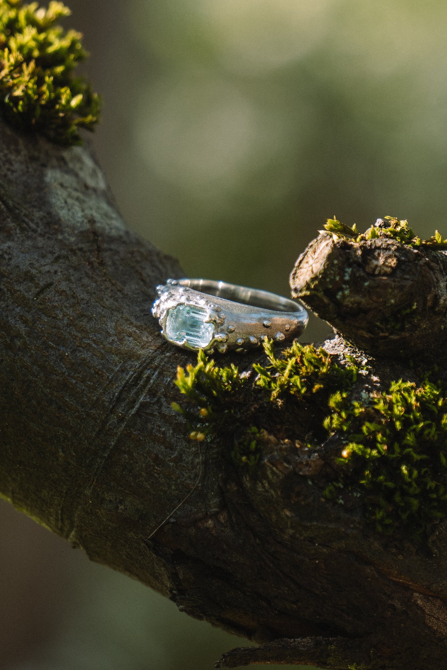 Siren Universe Ring with blue topaz