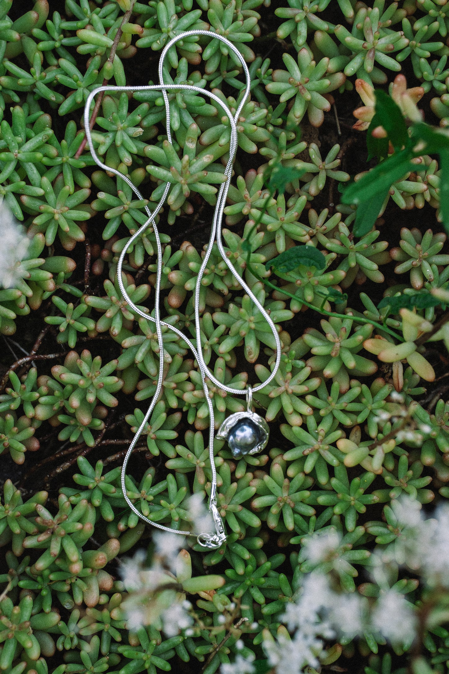 Waterdrop Blue Pearl No1