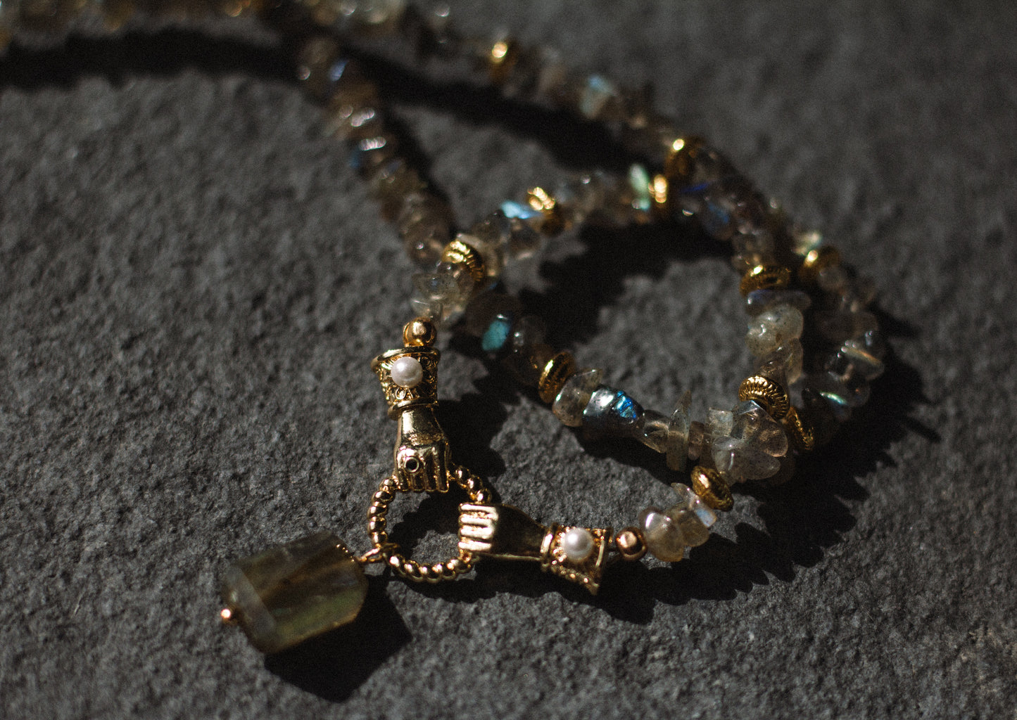 Mystic Hands Choker